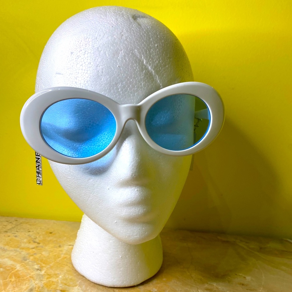 Sunglasses 😎😎/ white and light blue